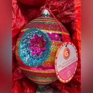 TITLE
Glitterville for Department 56 Czech Glass Ornament Handcrafted 2004